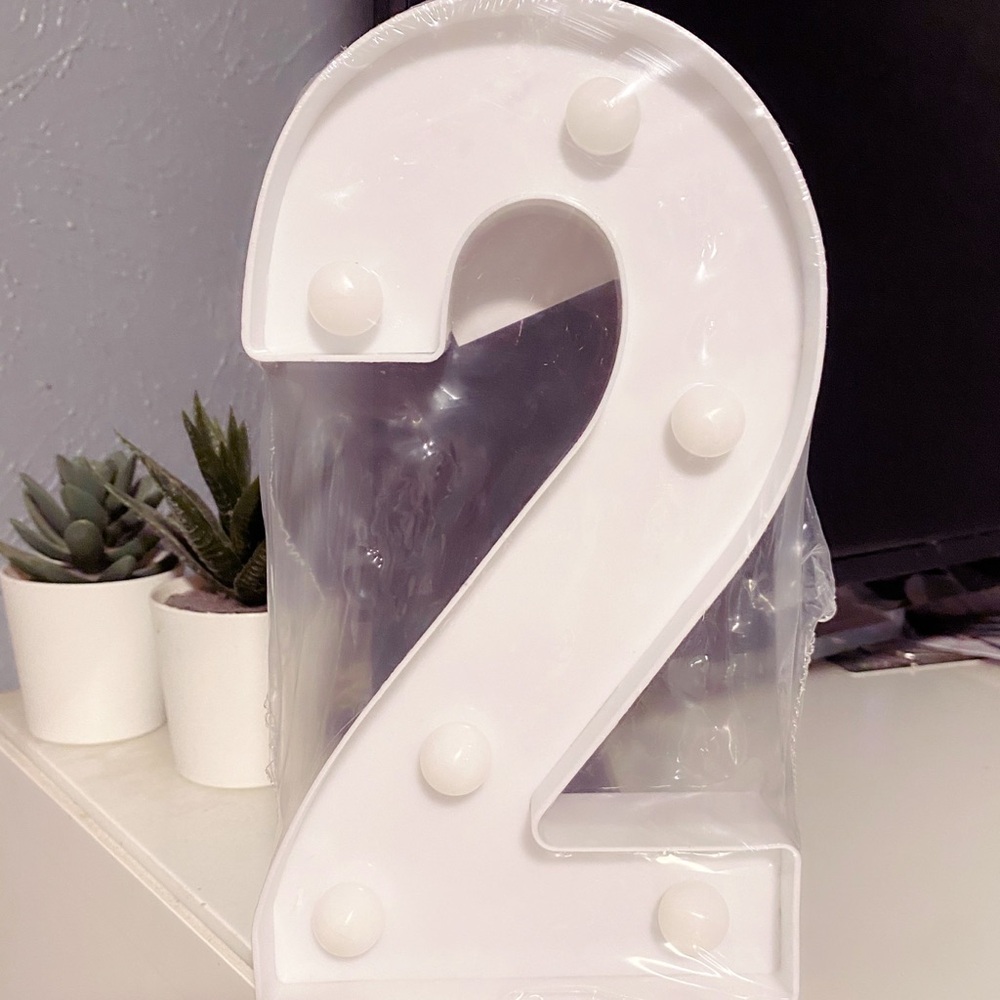 White LED Number 2 Light